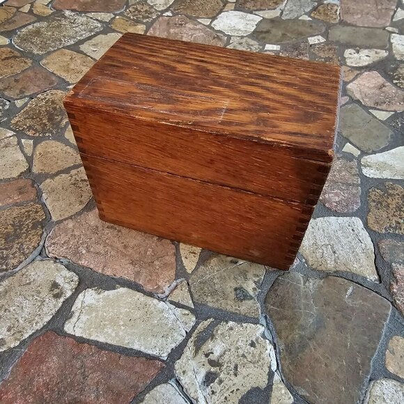 Vintage Wooden Recipe Box With Hinged Lid & Card Guides, Lightweight - Picture 6 of 9